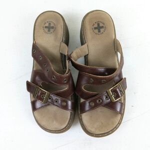 Dr. Martens Skylar Brown Leather Sandals LIKE NEW Sz 8